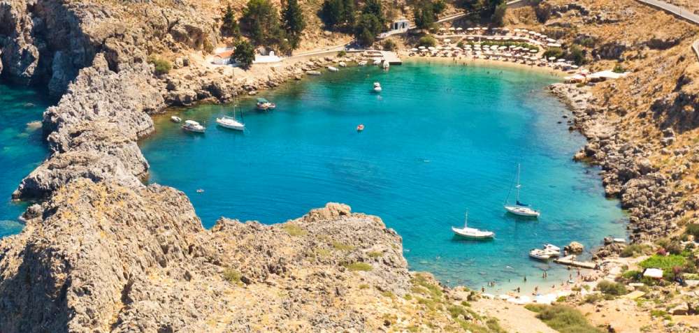 Vista panoramica di Saint Paul a Rodi con spiagge di Lindos e Rodi
